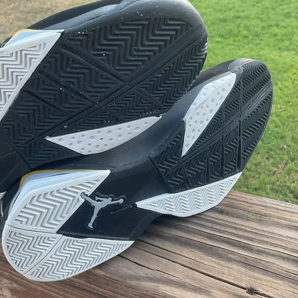 Jordan True Flight Men's Black Metallic Size 9.5 342964-070